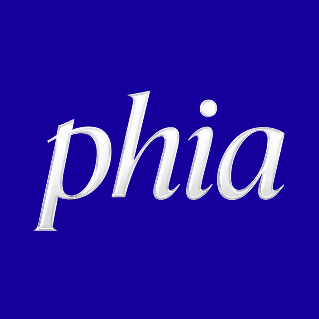 Phia: Fashion Deals & Rewards app icon captured 2026-08-11